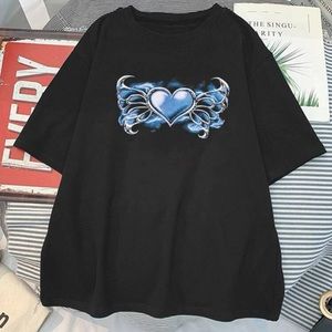 Black Oversized Heart Print Graphic Tee